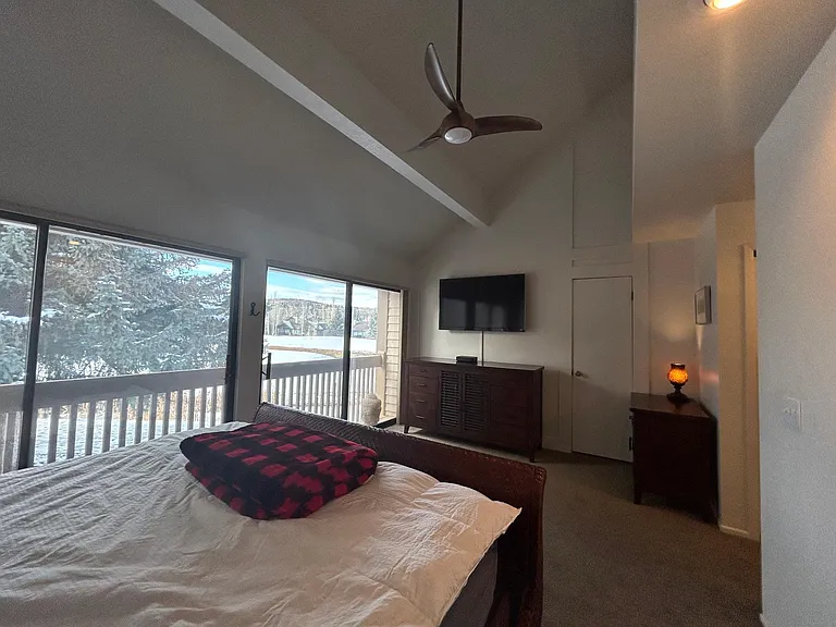 73 Vantage Ct #73 — Photo 12