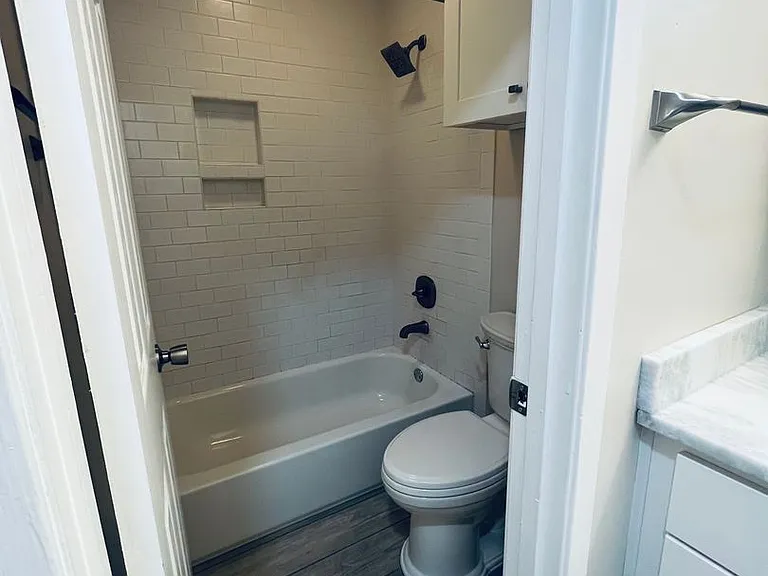 635 Patterson St #8 — Photo 8