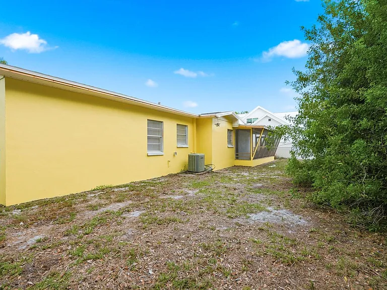 4325 S Coolidge Ave — Photo 26