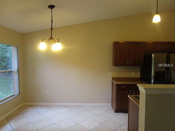 5th image of 574 Antelope Dr