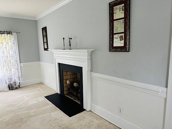 4th image of 314 Canterbury Rd NW