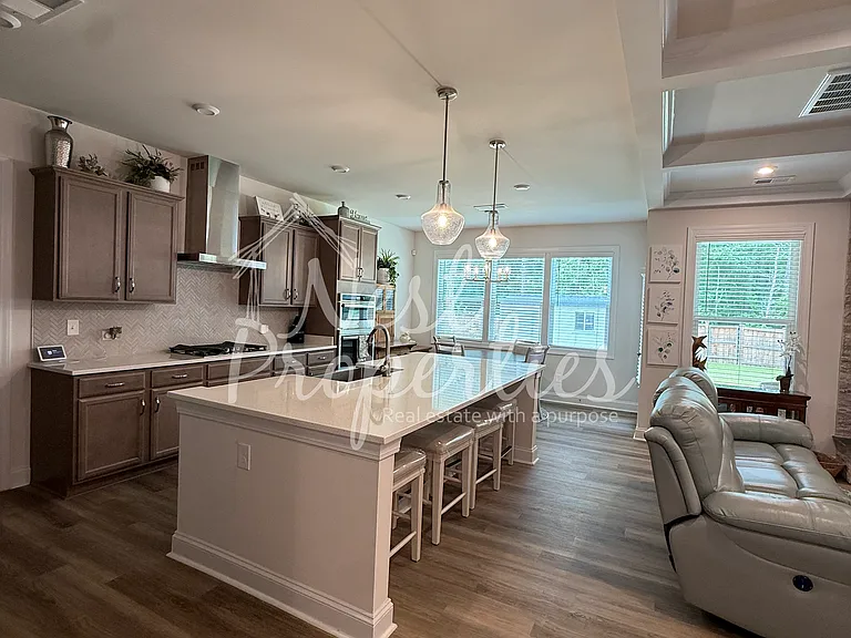 263 River Front Dr — Photo 4