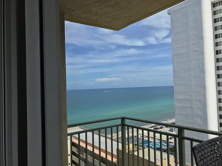 2080 S Ocean Dr #1503 — Photo 2