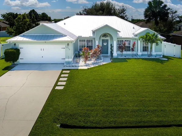 1078 SW Estaugh Avenue, Port St Lucie, FL 34953