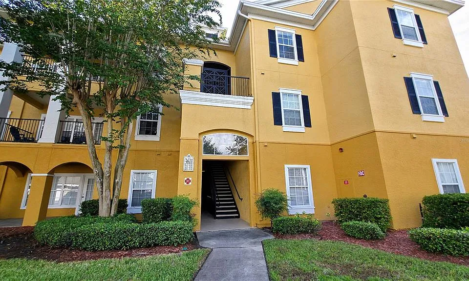 3611 Conroy Rd #818