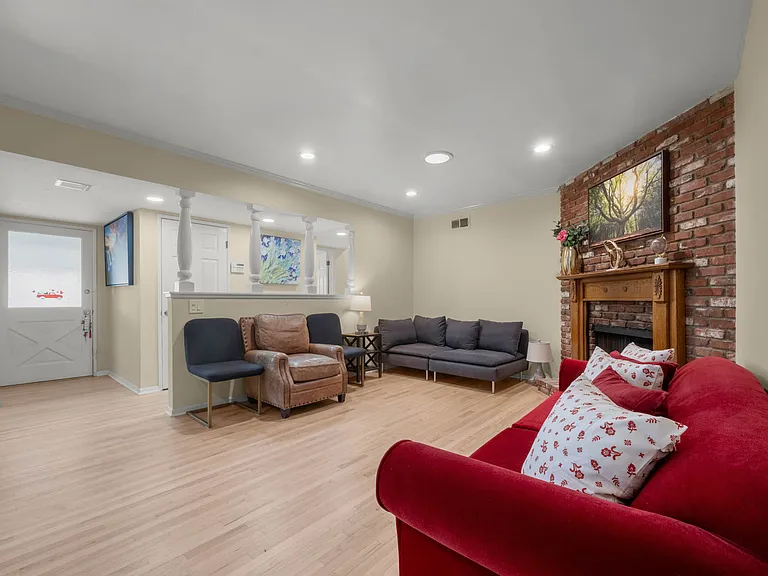 8937 Monogram Ave — Photo 41