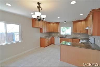 5th image of 1322 N Vine Ave