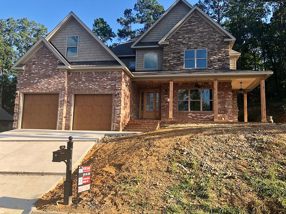 1st image of 124 Cove Creek Ct