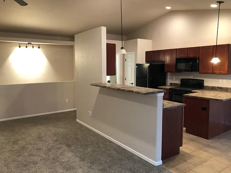 Livingroom into kitchen