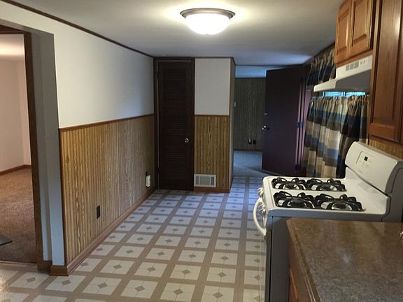 Kitchen 20 X 7 1/2