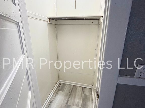 4th image of 908 Richardson St #910