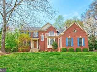 808 Sherlin Ln, Great Falls, VA