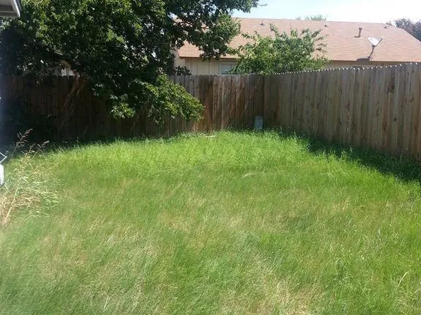 1604 W Braker Ln, Austin, TX 78758