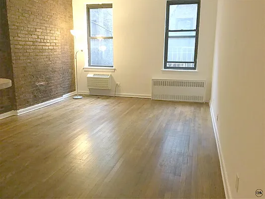 Rented by DSA Realty | media 24