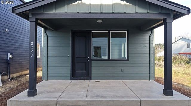 1st image of 6220 NE 43rd St