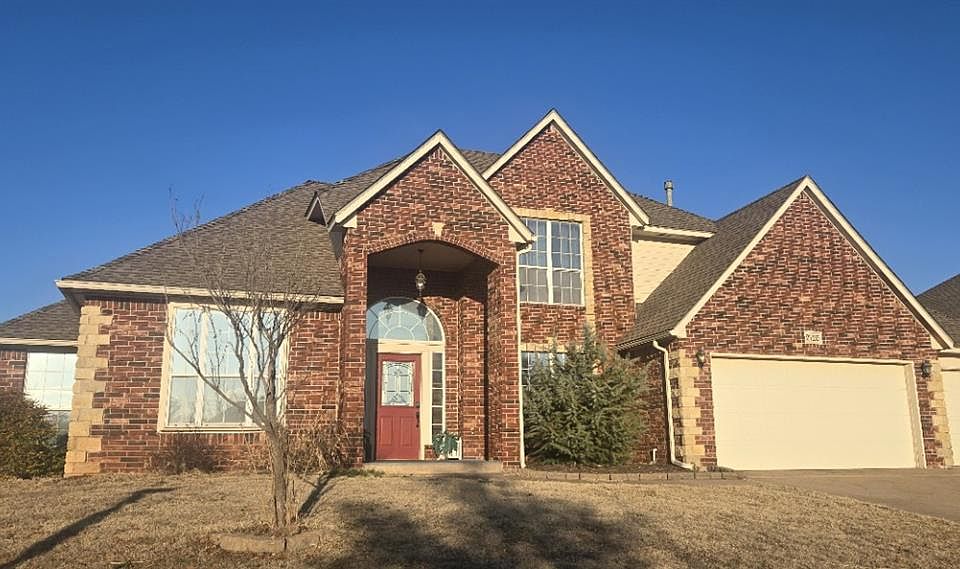 1st image of 2725 Brenton Dr