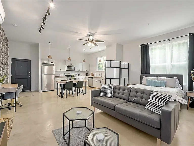 603 S Sims Ave #113 — Photo 3