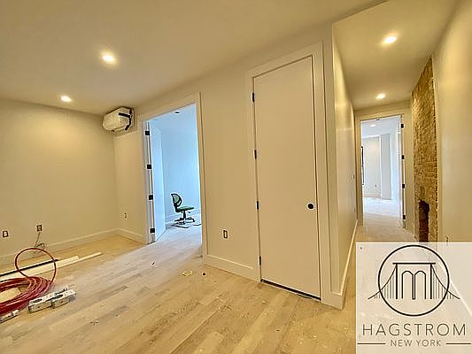3rd image of 1050 Bergen St APT 2