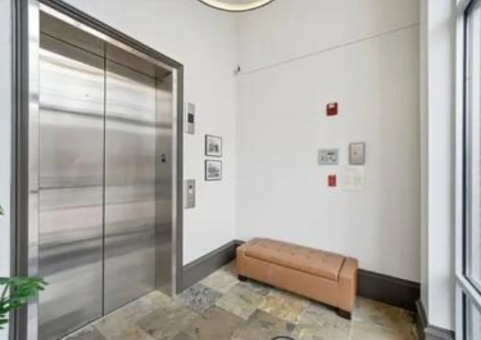 2 bed, 2.5 bath, 1670 sqft, $3,200 — Photo 3