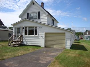 38 Second St, Ahmeek, MI 49901