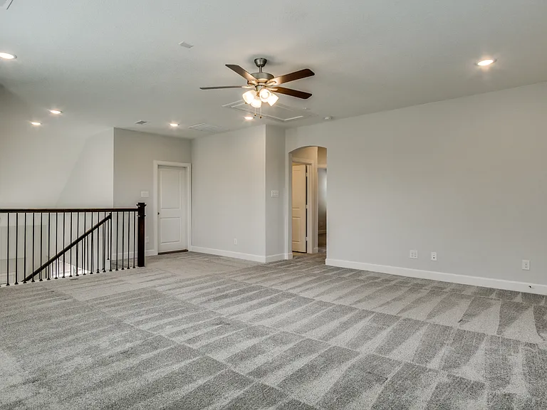 1908 Roundtree Cir E — Photo 15