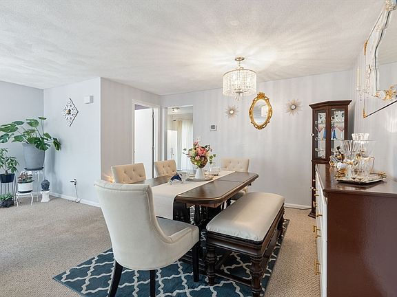 2nd image of 389 Farrwood Dr Unit 389