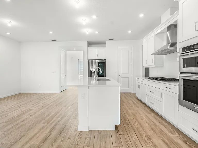 10638 SW Hensley St — Photo 17