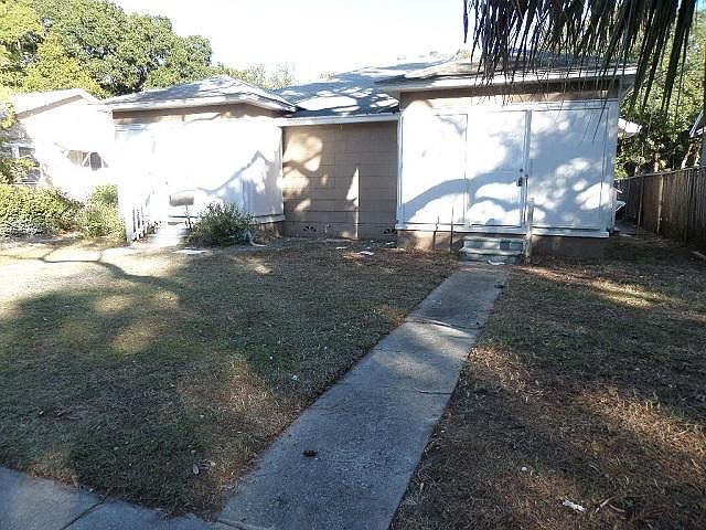 1st image of 2320 7th St S