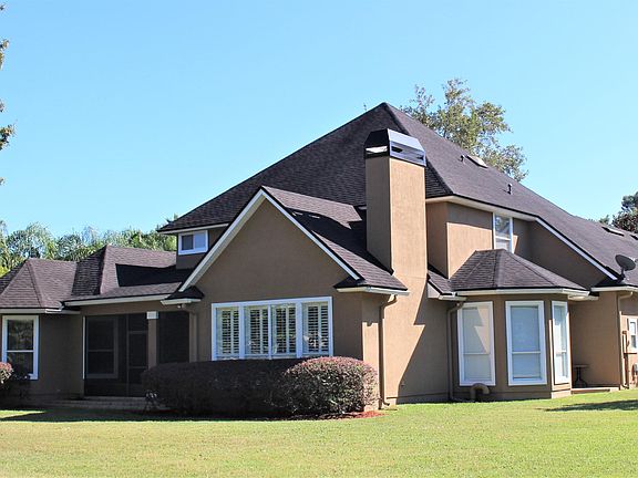 4th image of 744 Peppervine Ave