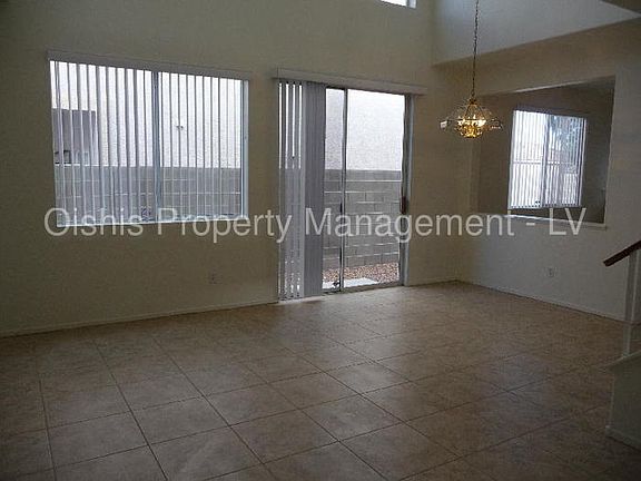 2nd image of 1740 Del Mira Dr