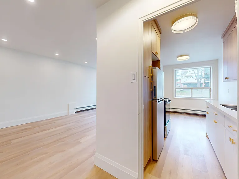 1 Marquette Ave — Photo 33