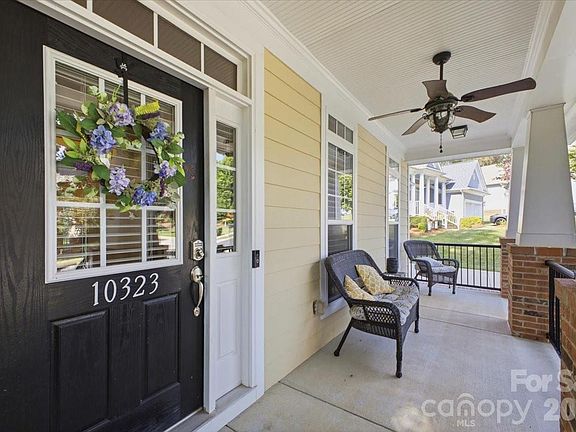 3rd image of 10323 Mina Ct