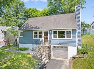 33 Park Rd, Sparta, NJ 07871