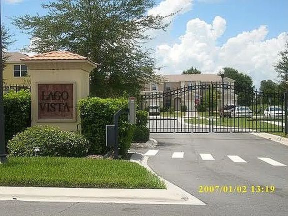 3rd image of 1028 La Mirada Ct