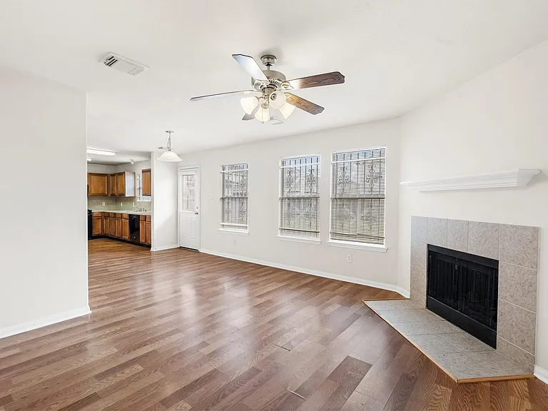 3111 Holly Ranch Dr — Photo 19