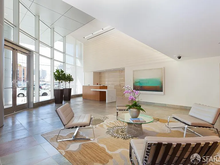 301 Main St #25E — Photo 18