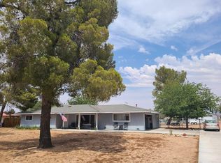 13865 Seminole Rd, Apple Valley, CA 92307
