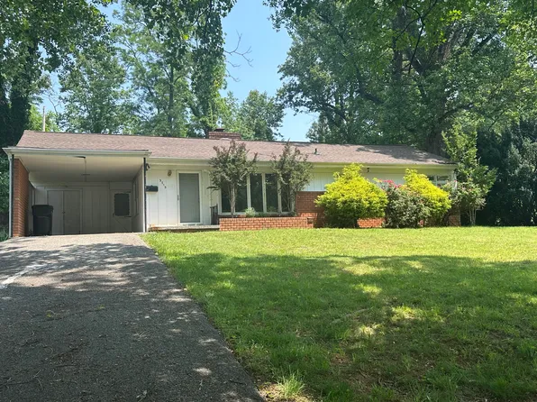 3715 Willetta Dr, Roanoke, VA 24018