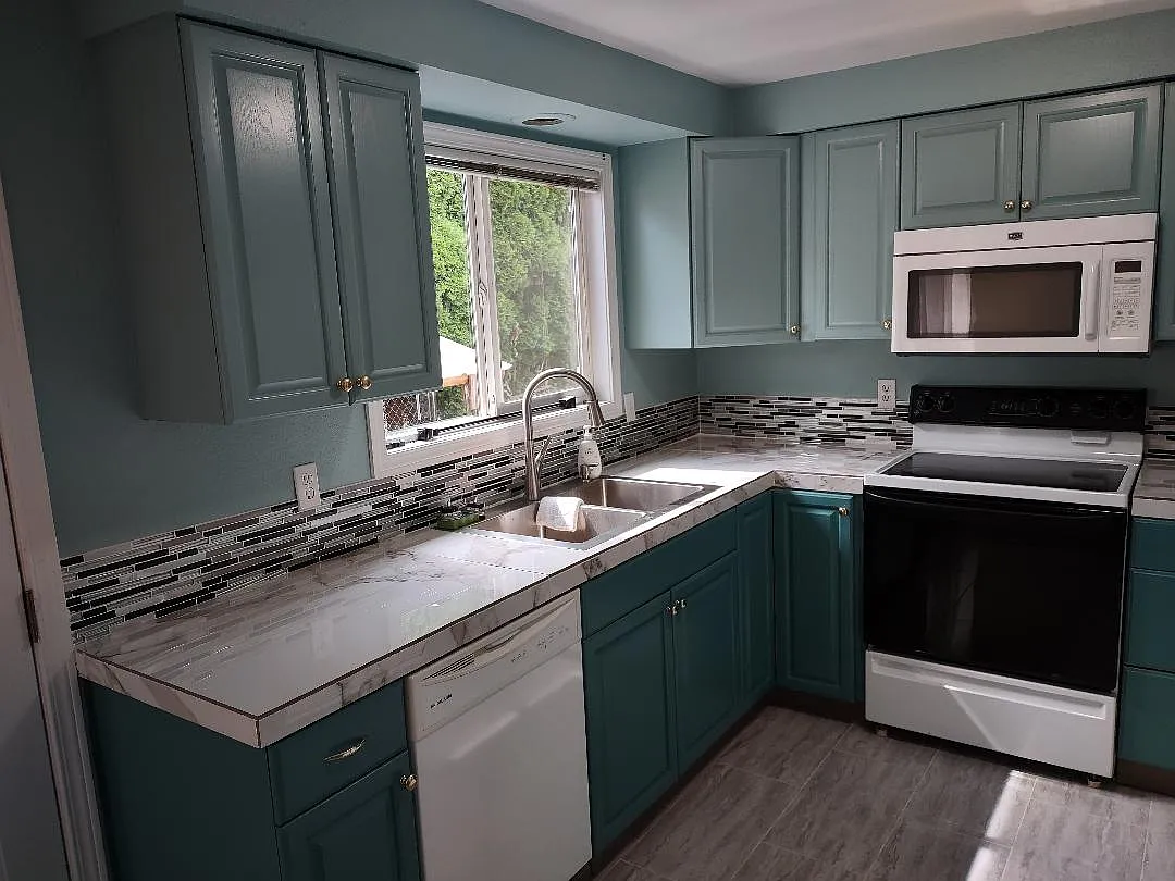3 bed, 1192 sqft, $2,450 — Photo 4