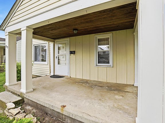 5th image of 919 Millwood Ave