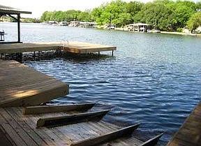 1st image of 1210 S Lakeside Dr