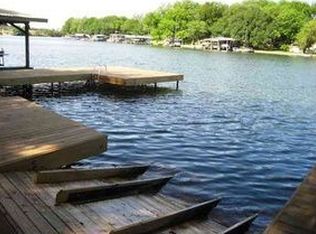 1210 S Lakeside Dr, Burnet, TX 78611