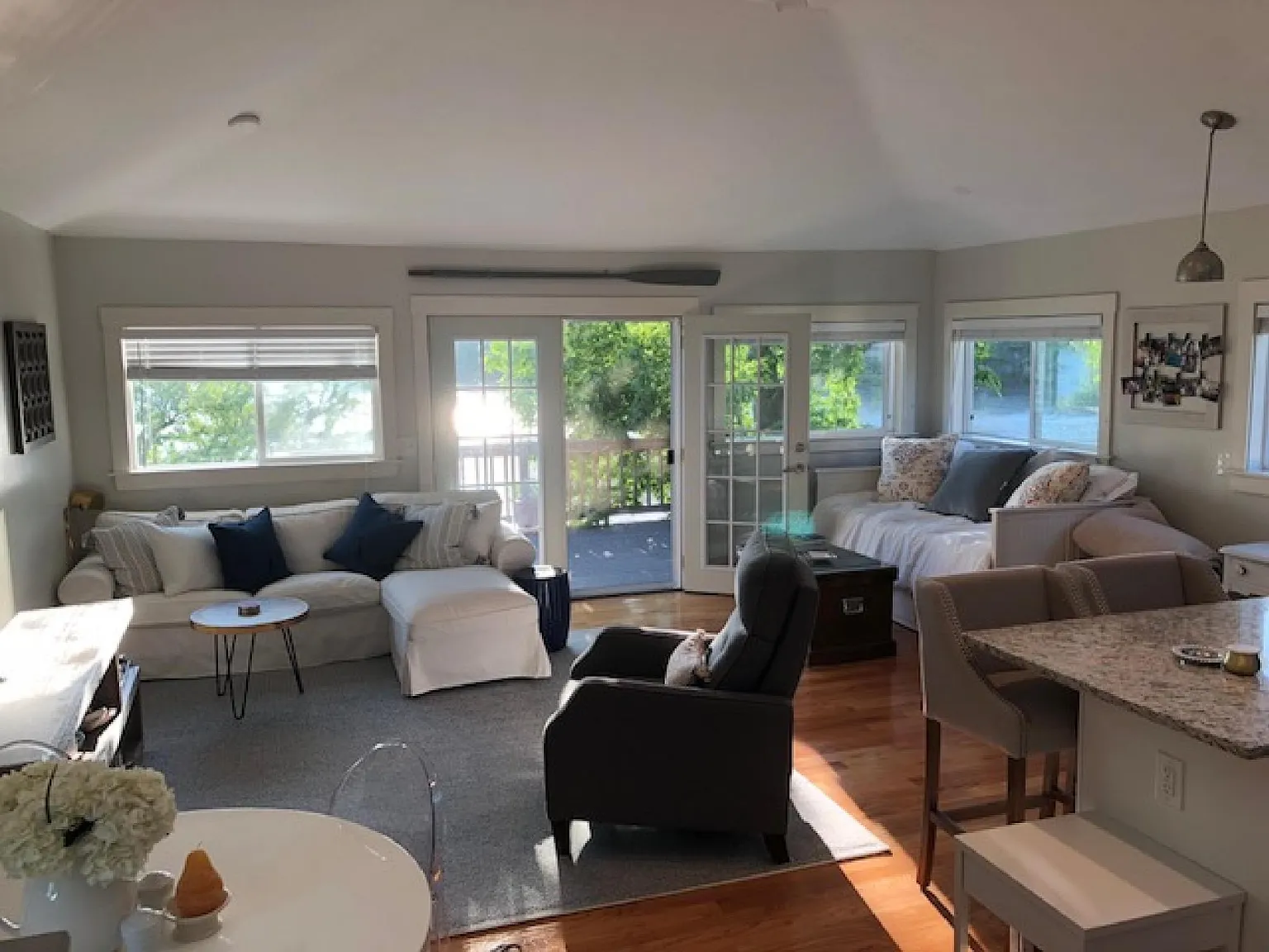 8 Crest Rd — Photo 4
