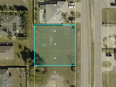 8 Nelson Rd N, Cape Coral, FL, 33993
