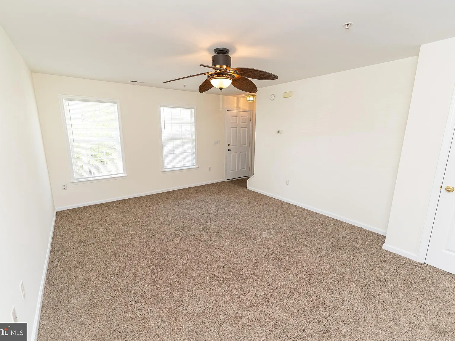 3 bed, 1472 sqft, $1,695 — Photo 4