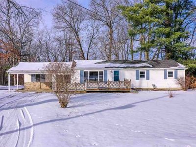 162 Oak Grove Dr, Columbiaville, MI, 48421