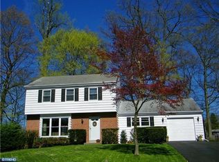 77 Home Rd, Hatboro, PA 19040