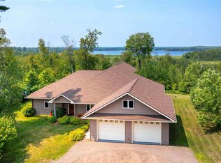 4588 Sunset View Dr, Duluth, MN 55803