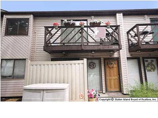 Sold by Robert DeFalco Realty | media 22