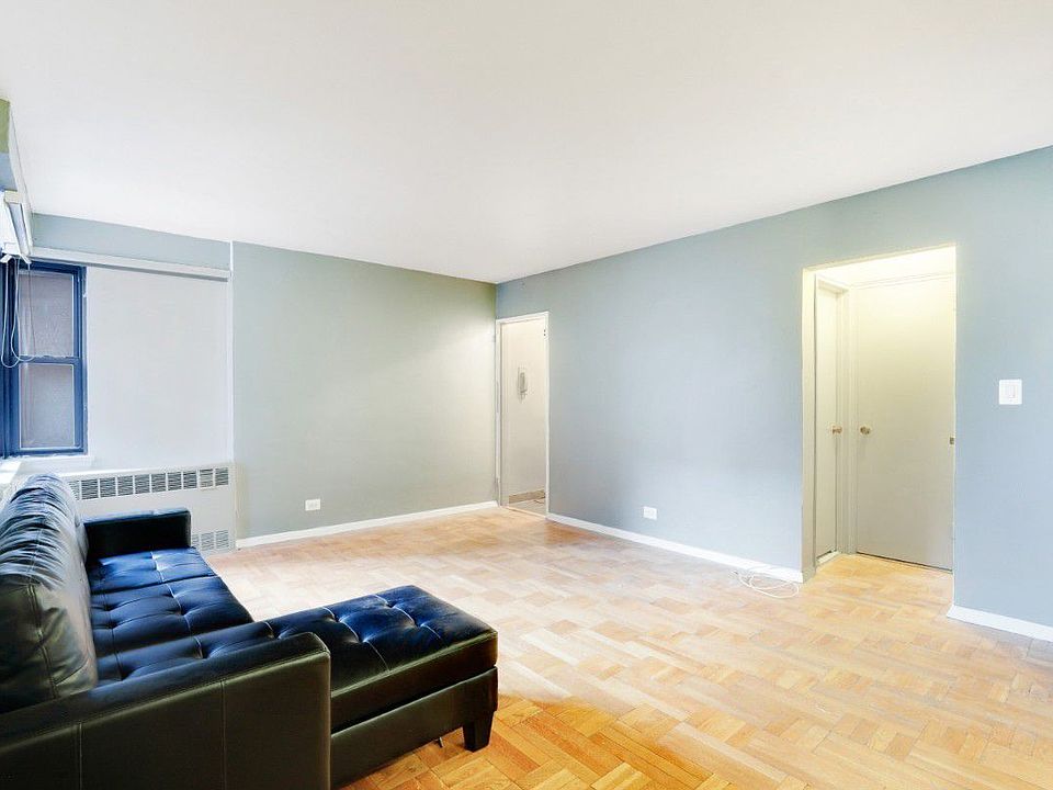 1st image of 1202 2nd Ave #5L